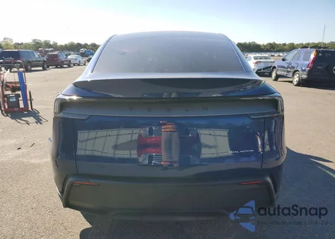 2026 Tesla Model Y from USA, damaged, VIN 7SAYGDEE3TA440438